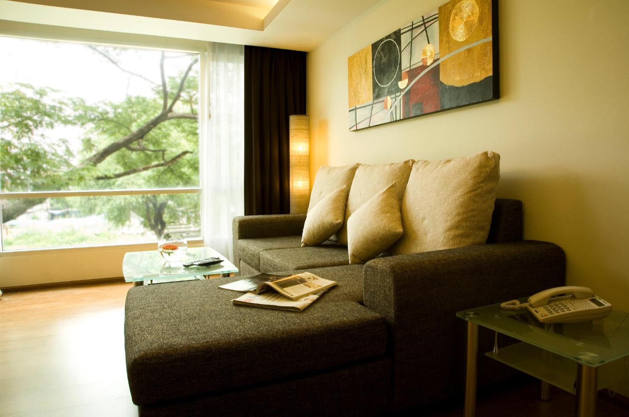 Olive Hotel & Residence Bangkok Sukhumvit 101 Esterno foto
